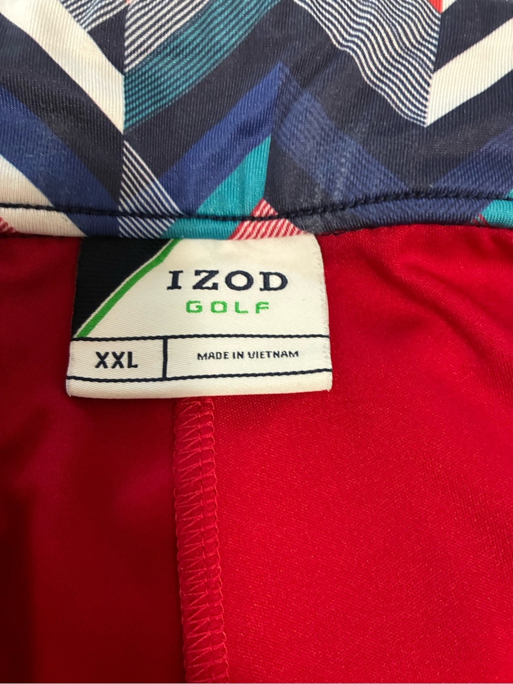 Izod Red and Navy Patterned Golf set